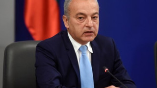 Ще вкара ли в правия път Гълъб Донев зет си?