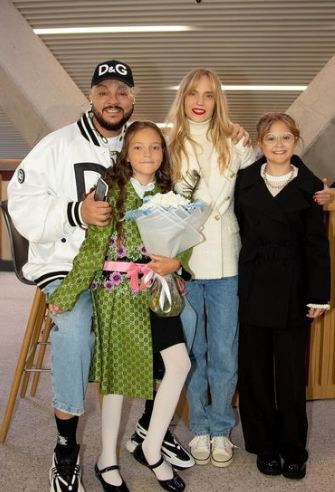 Модно шоу: Филип Киркоров заведе децата на училище (Вижте порасналите Алла-Виктория и Мартин – Снимки) - Снимка 4