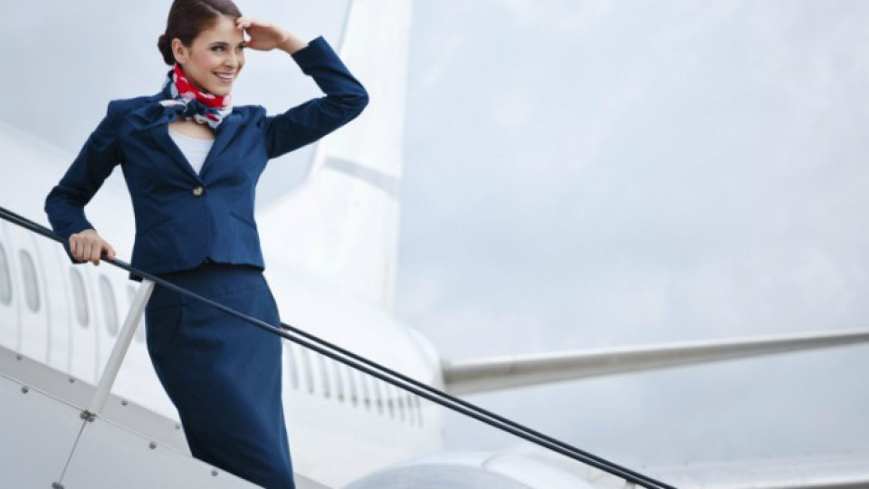 Стюардеса разкрива тайните на комфортното пътуване със самолет