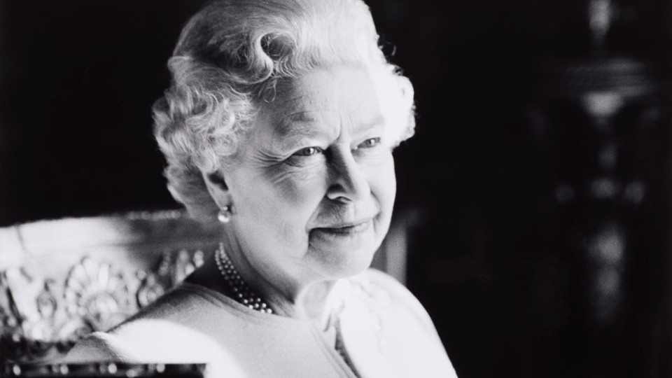Кралица Елизабет II организирала собственото си погребение (Ето какво е поискала за церемонията)