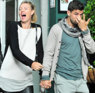 Мария Шарапова с турска сватба (Родителите на тенис звездата й избраха съпруга) - Снимка 2