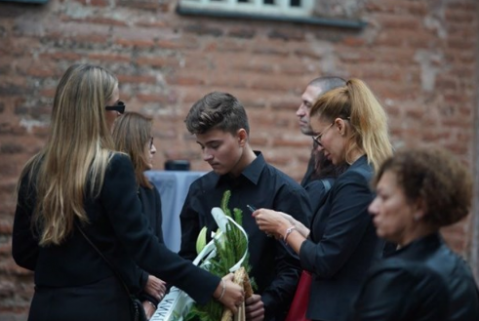 Жените на Христо Сираков се събраха на поклонението му (Снимки от траурното събитие) - Снимка 5