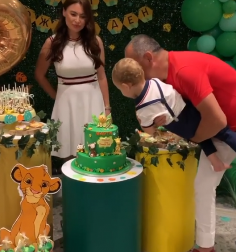 Лили Ангелова вдигна приказно парти за ЧРД на сина си (Снимки от празника) - Снимка 6