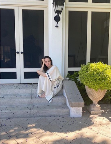 Анджелина Джоли се показа без капка грим (Вижте актрисата в дома й – Уникални снимки) - Снимка 2