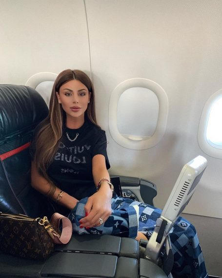 Светлана Гущерова на луксозна екскурзия в Истанбул (Вижте как я глези Християн – Снимки)