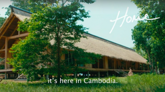 Анджелина Джоли показа райския си дом в Камбоджа (Вижте екзотичната й къща)
