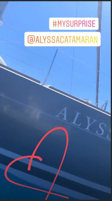 Баровка! Гаджето на Алисия й купи яхта с нейното име (Вижте тузарския му дар) - Снимка 2