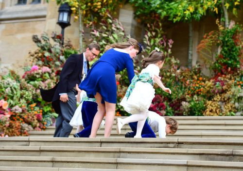 Принц Джордж и Шарлот - най-сладките шафери на сватбата на Йожени (Супер сладурски снимки) - Снимка 2