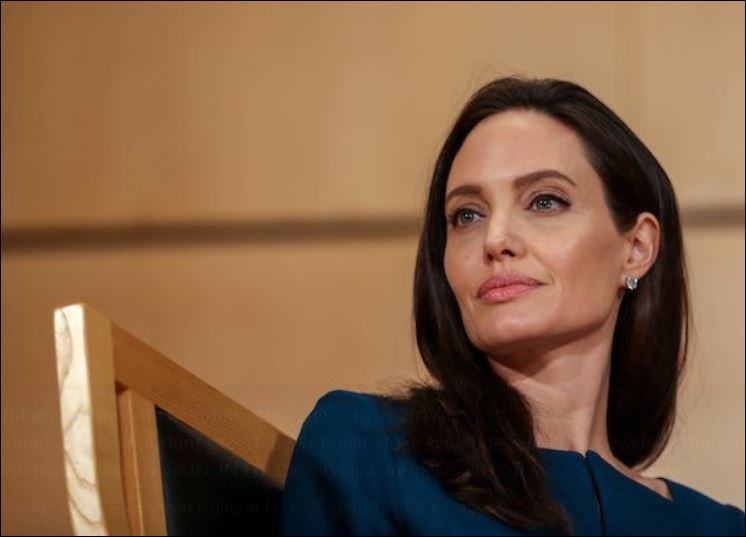 Адвокатката на Анджелина Джоли ужасена от нея сн. Twitter