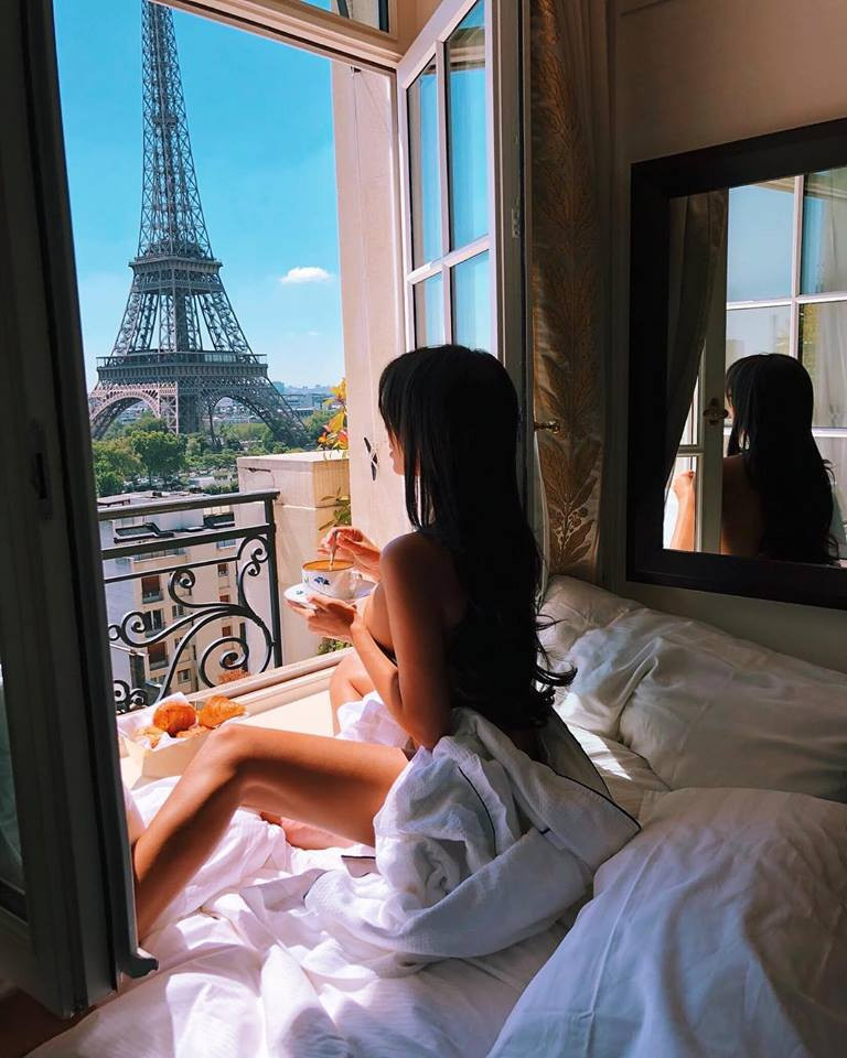 Николета Лозанова и Ники М по-влюбени от всякога в Париж (Нови снимки от почивката им) - Снимка 2