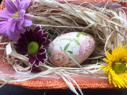 Илиана Раева шашна с яйца-шедьоври за Великден (Вижте творенията на звездите) - Снимка 3