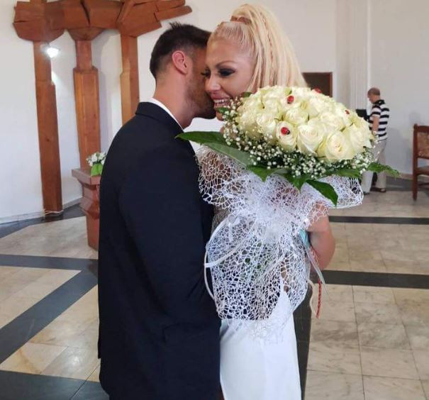 Джулиана Гани се омъжи в супер кич (Снимки от сватбата й) - Снимка 4