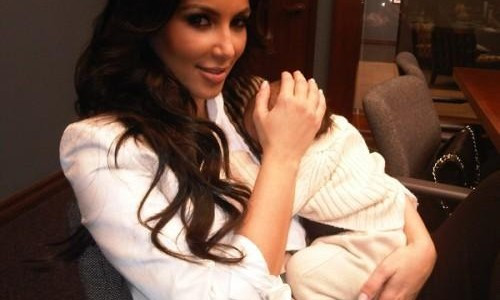 Ким Кардашиян с първото си бебе