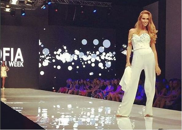 Ивайла Бакалова участва на модното събитие Fashion week Sofia