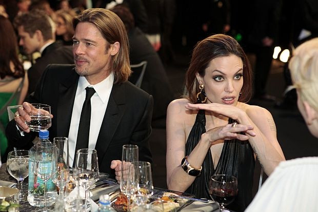 Анджелина Джоли се изпокара с родителите на Брад Пит