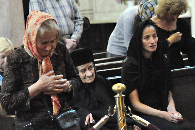 Майката на митрополит Кирил потъна от скръб след загубата му
