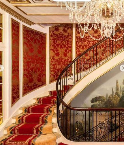 Надникнете  в „златната” къща на Ивана Тръмп (Кичозният й дом се продава за 27 млн – Снимки) - Снимка 6