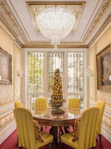 Надникнете  в „златната” къща на Ивана Тръмп (Кичозният й дом се продава за 27 млн – Снимки) - Снимка 4