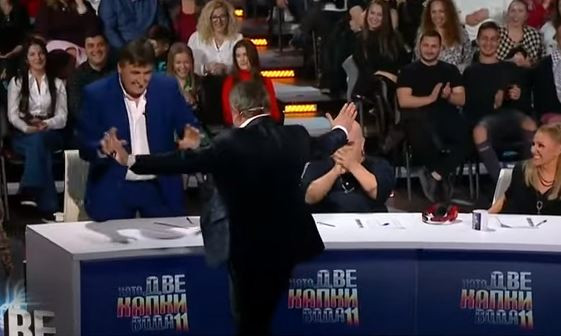 Веско Маринов скочи на Рачков: Затваряй тая уста, отвратителна е! (Още на първия лайв на Капките се счепкаха - Снимки)