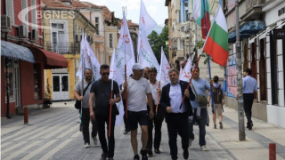 „Български гласъ“ на протест срещу „коалицията на имунитета“ между ГЕРБ и ПП