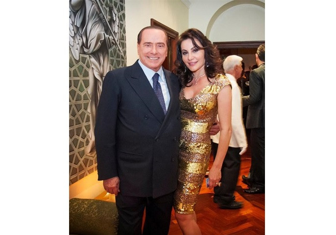 Дарина Павлова така и не успя да върже Берлускони с дете