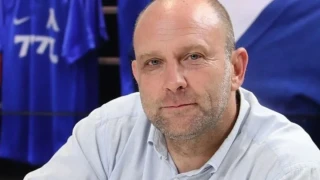 Обявиха Тити Папазов за психопат, след като обръснал момиче (Лъсна истинската му същност)