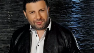 Тони Стораро: Славата и парите не ме промениха, защото ме е страх от Господ