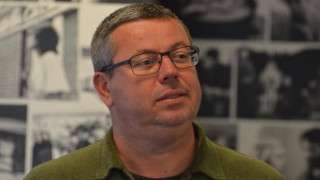 Владо Киното си глътна езика и никой не успя да го спаси