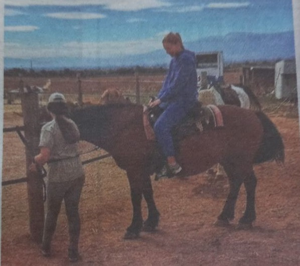 Николета Маданска поязди кон със синовете си