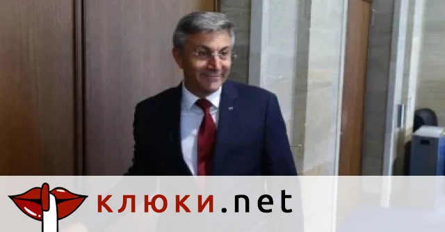 Мустафа Карадайъ подаде оставка като председател на Движението за права
