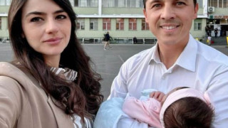 Лена Бориславова отсвири свекъра и свекървата (Не ще да стъпи в родния на Миро Ямбол с бебето - Снимки)