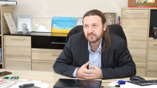 Кметът на „Слатина“ от ДБ жали за „червения“ Стефан Данаилов – бил му роднина