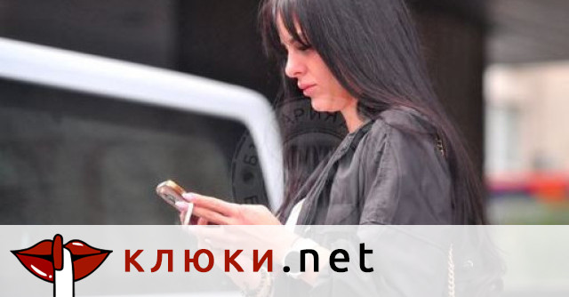 Симона Загорова бе засечена на разходка в столицата Младата певица бе