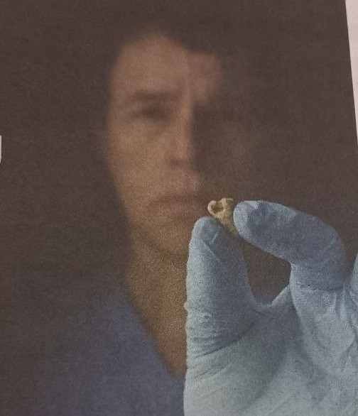 Луд доктор се докопа до ДНК на великия Джон Ленън - Снимка 2