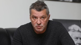 Мариан Вълев глези изгората си Цвети Стоянова с любимите й италиански сандвичи (ФОТО)