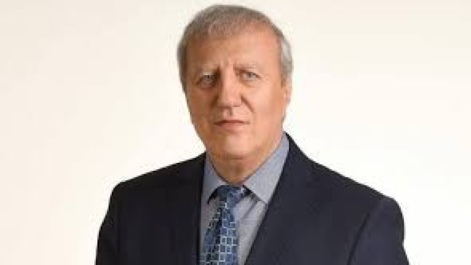 Александър Томов пробва да се върне отново в ЦСКА, пуска връзки към босовете