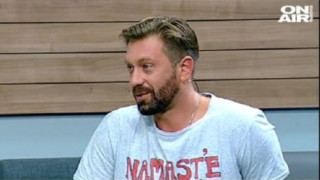 Калин Врачански работи от 13-годишен, за да помага на майка си
