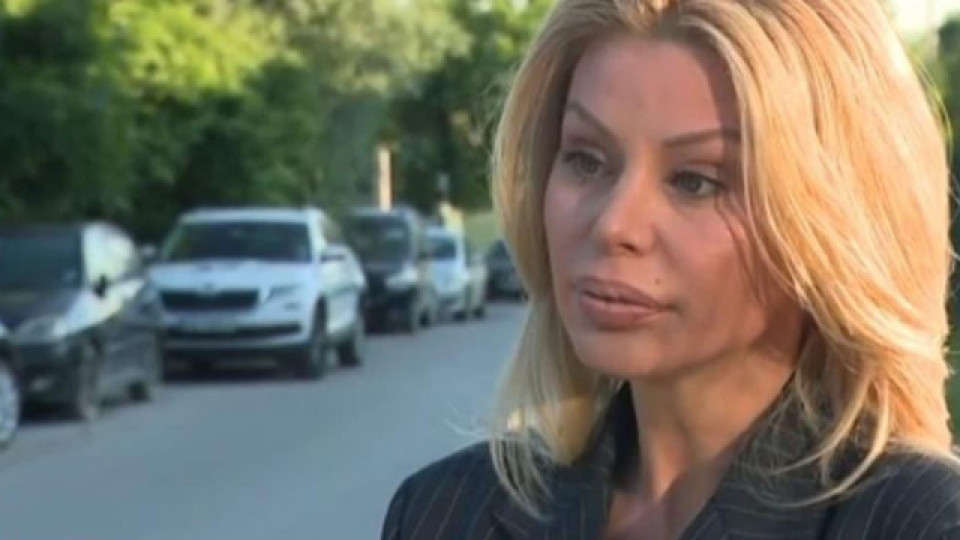 Светлана Василева се изложи жестоко: Сложи си ботУкс, но забрави правописа