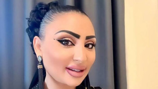 Пешо Калашника и Краси Принца държат в подчинение Софи Маринова