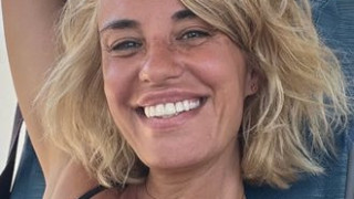 По къмпингите с кемпера! Радина Кърджилова се разхвърля по прелести на Халкидики (Снимки)