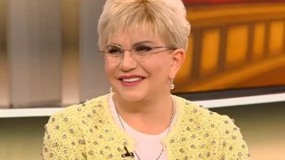 Певицата легенда Николина Чакърдъкова: Наскоро се научих да живея