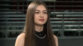 Крисия дави мъката по Никола Цолов в ударни репетиции (Спектакълът с Йордан Камджалов ѝ извади страховития глас – Подробности)